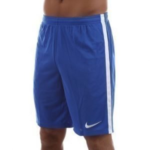 Academy Dry Short