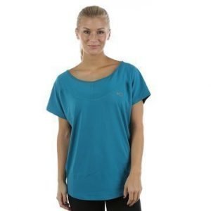 Annica Tee