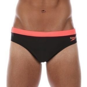 Essential Logo 7cm Brief