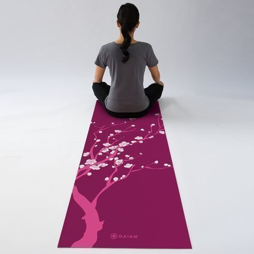 Gaiam Yoga mat 3mm Spring Cherry Blossom