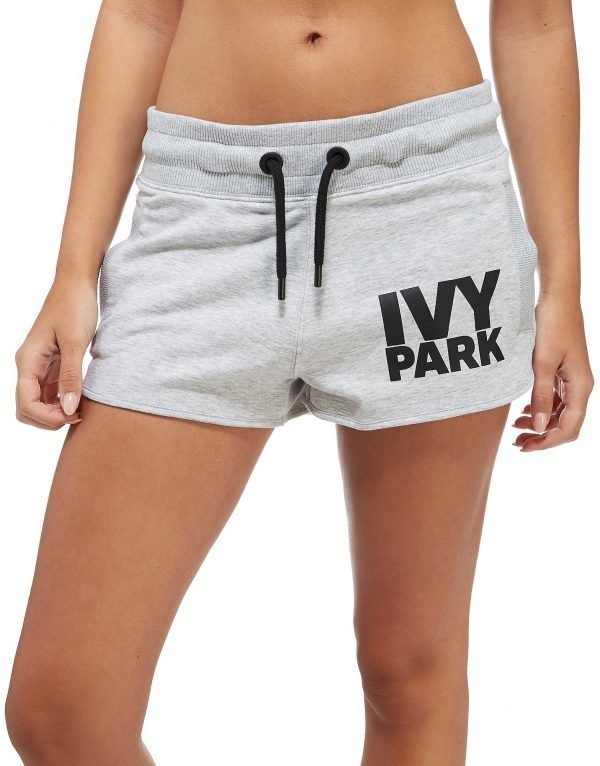 Ivy Park Shorts Harmaa