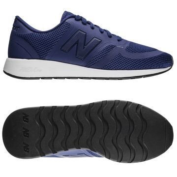 New Balance 420 Re-Engineered Navy