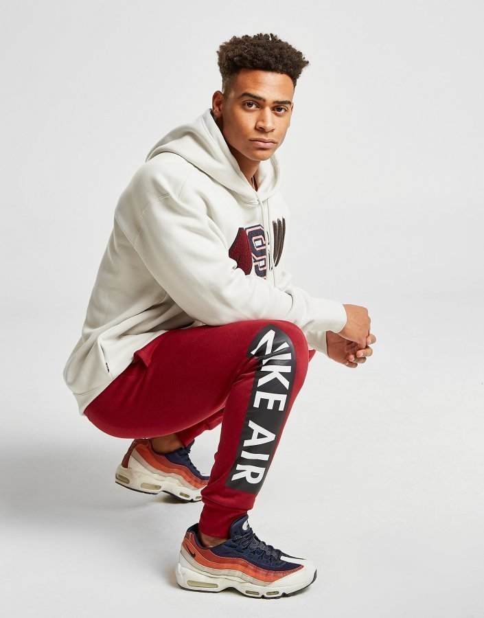 Nike air leg logo 2025