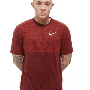 Nike Dry Medalist Short Sleeve T-Shirt Burgundy