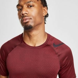 Nike Jacquard Shoulder Logo T-Shirt Burgundy / Black
