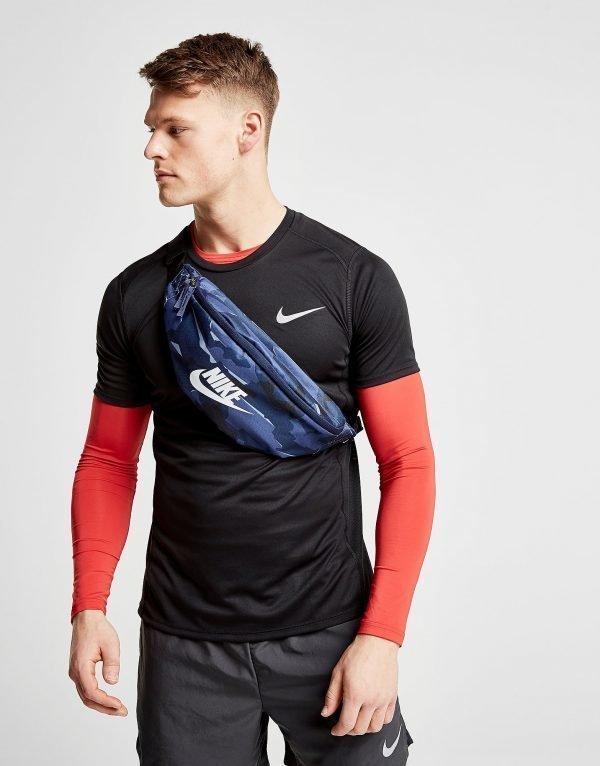 Nike Miler Short Sleeve T-Paita Musta