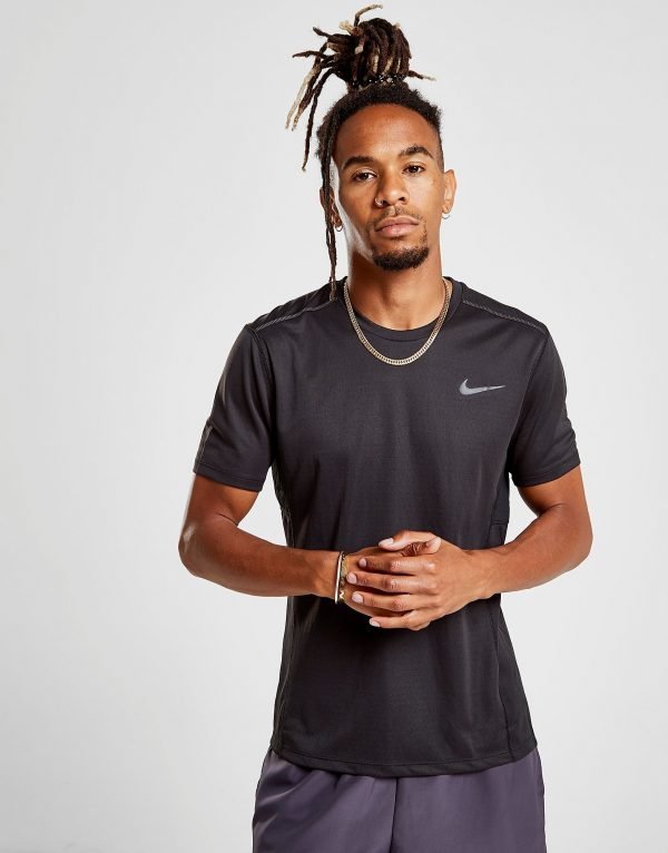 Nike Miler Tech T-Shirt Musta