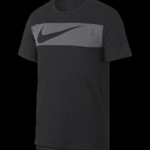 Nike Nk Brt Top Ss Hpr Dry Gfx Treenipaita