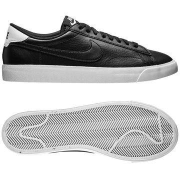 Nike Tennis Classic AC Musta/Valkoinen