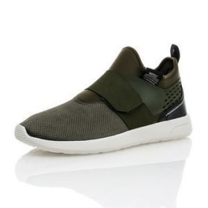 PL Slip On