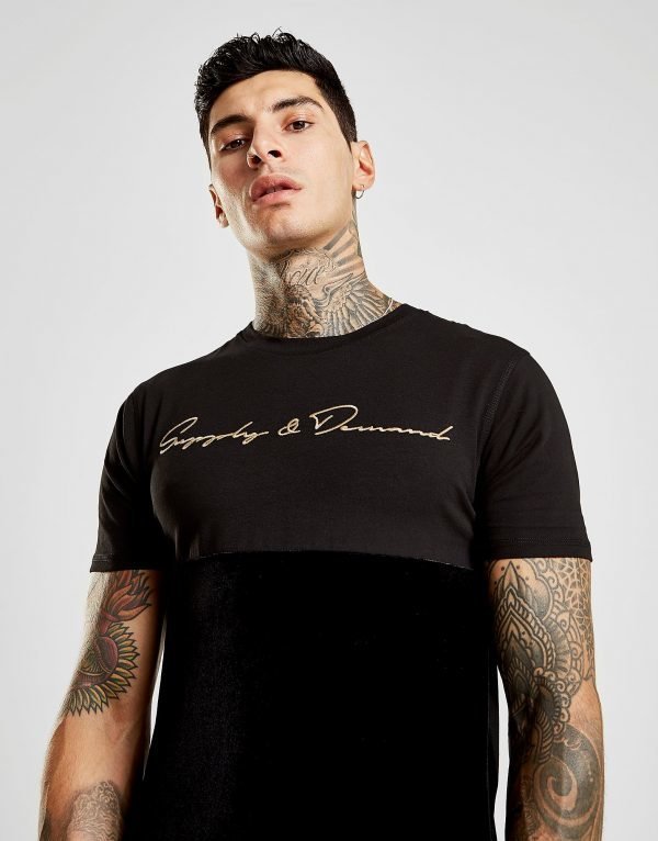 Supply & Demand Script Velour T-Shirt Musta