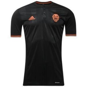 Valencia Vieraspaita 2016/17 Lapset